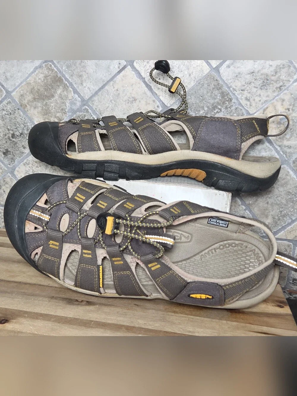 Mens Keen Brown and Yellow Closed-Toe Outdoor Water Park Hiking Sandals Size 11